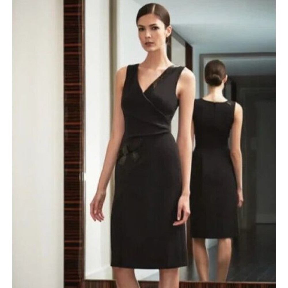 Carolina Herrera  v-neck side-gathered sequin silk dress Size: 8